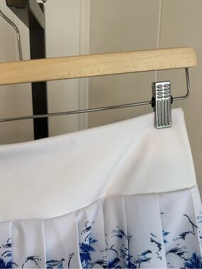 Tommy Bahama Active Pleated Skort Blue White Palm Print Pickleball Womens S NWT